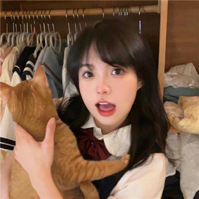 她才是主角